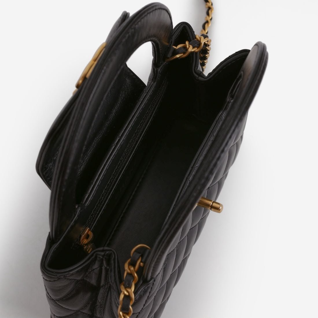 Chanel Kelly Re-Edition – Nano - Image 5
